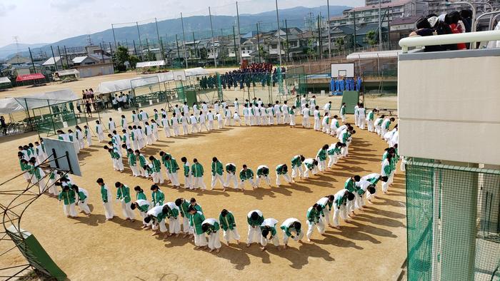 6月4日（火）明日は体育祭②～午後は会場設営準備と応援団の前日練習をしています