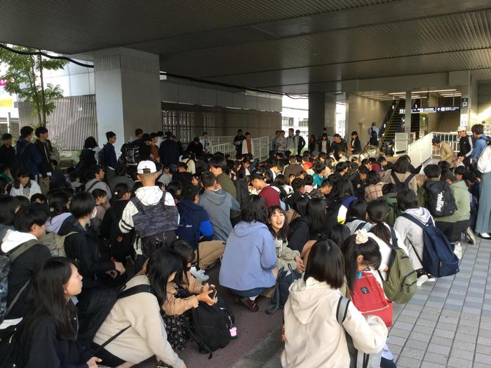 10月17日（木）43期生修学旅行第1日目 伊丹空港集合の2、4、5、6、7、9組は全員集合が完了