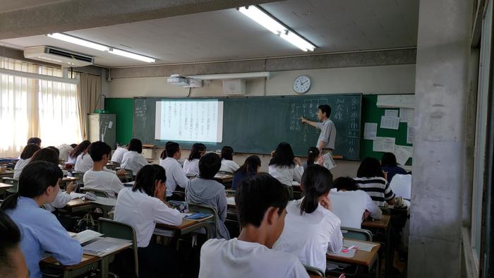 8月26日(月)3限に2学期最初の授業の様子を見に行きました~2年生~