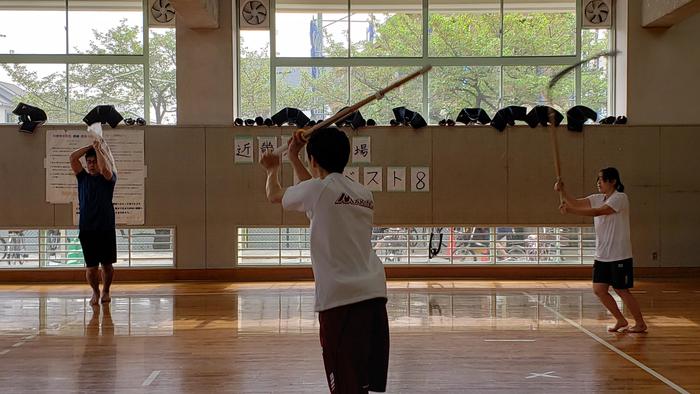4月22日(月)牧野高校の朝~剣道部が早朝練習。硬式野球部は勝利の報告~