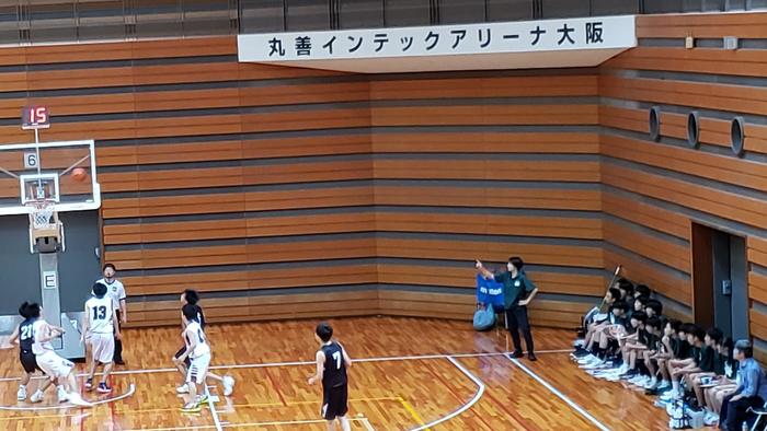 9月2日(月)朝、男子バスケットボール部のキャプテンと副キャプテンが校長室に応援の御礼に