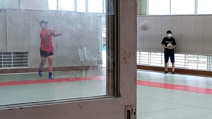 7月3日(金)剣道場で剣道部が、柔道場ではラグビー部が部活動