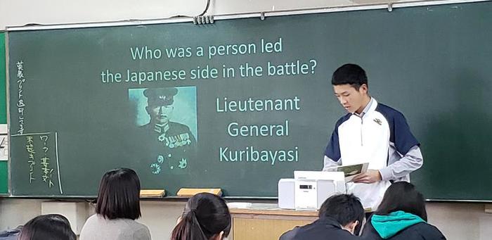 11月30日(金)1限目、2限目、4限目に、英語の授業を見学