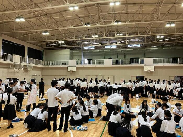 【49期生】総合的な探究の時間(秋の感謝祭に向けて)