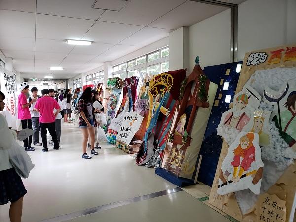 9月9日(日)『牧高祭』は、二日目、あちこち行列のできる状況です