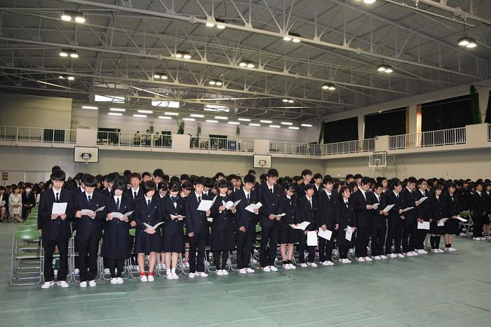 4月8日（月）平成31年度入学式風景～写真をいただきました～その③校歌斉唱