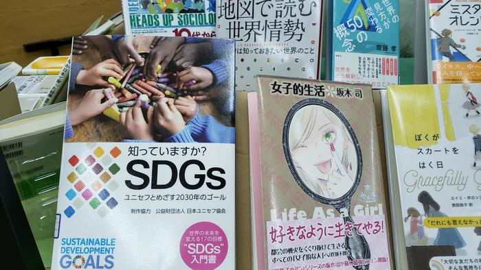 7月26 日(金)午後も、3年生保護者懇談や地学の夏季講習など