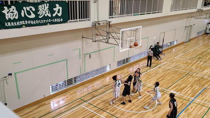 1月11日(月・祝)女子バスケットボール部が「第68回大阪高等学校バスケットボール新人大会 西地区大会」2回戦に快勝