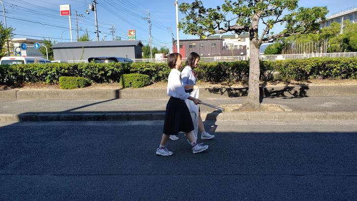 9月6日(金)牧高祭前日の朝~男バスは朝練、女バスは近隣清掃と野球部とともに挨拶運動~