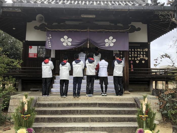 必勝祈願に行きました!