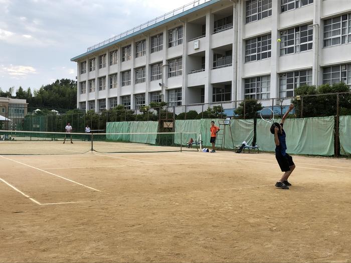 枚方高校と練習試合をしました