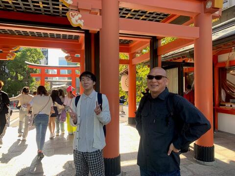 元気な引率教員(浦野・中西).jpg
