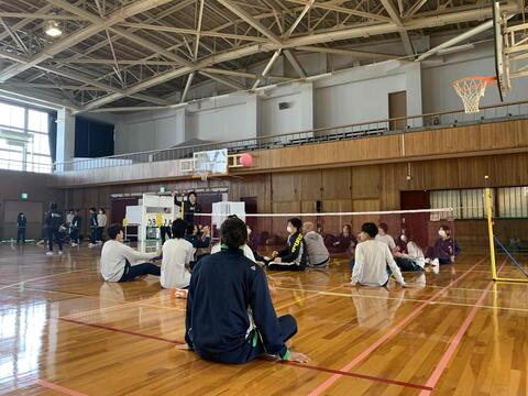 Sitting バレー２.JPG