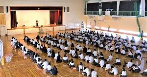 変更講演会様子.jpg