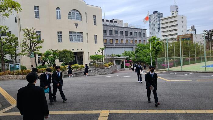 4月24日(月)自治会執行部による朝の挨拶運動が続いています。
