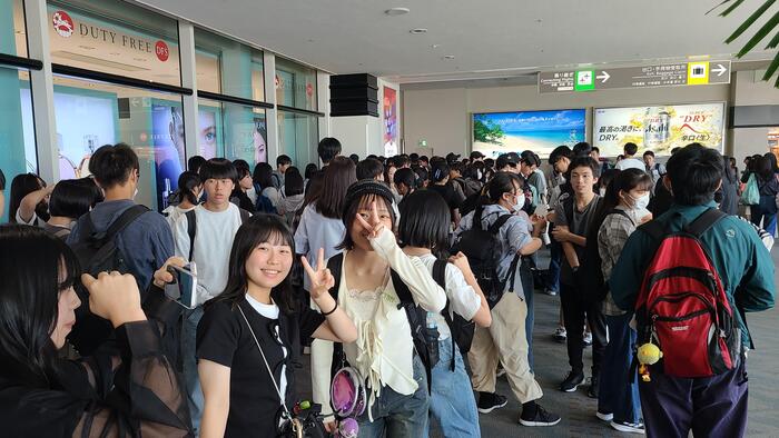 10月28日（月）78期生HR合宿のBDG組のANA761便は那覇空港に到着しました。