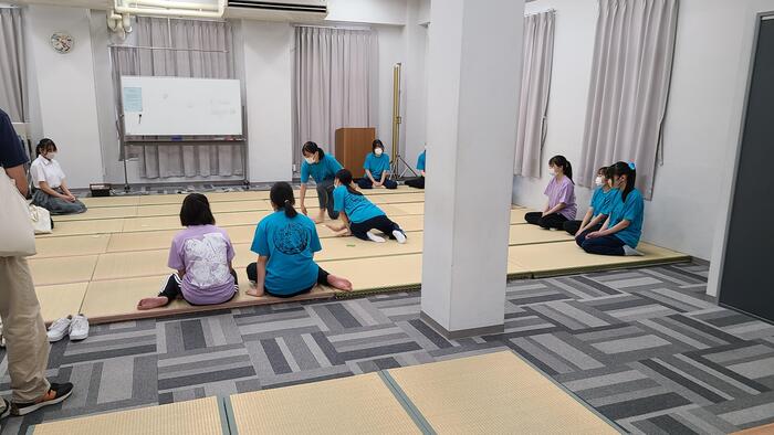 8月18日(金)中学生向け クラブ体験・見学会を実施。2日め②かるた部