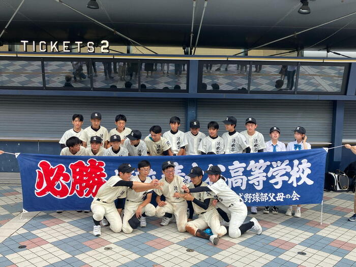 全国高等学校野球選手権記念大阪大会出場