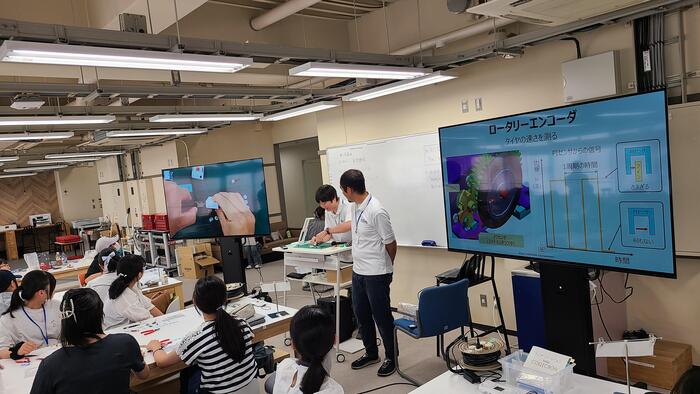 8月7日(水)進学情報交換会で奈良女子大学に行きました。