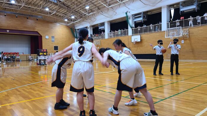 4月29日（土祝）女子バスケットボール部は大阪高校総体予選の2回戦に勝利しました。