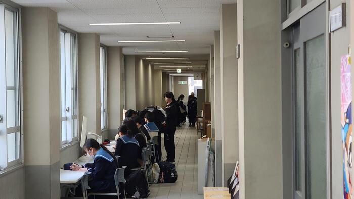 11月29日（水）明日から2学期末考査です。
