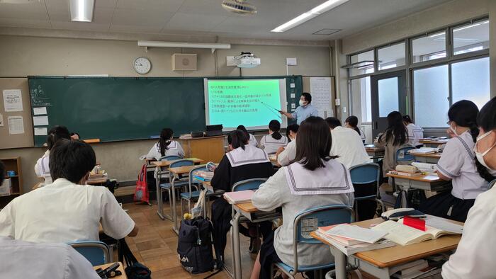9月21日（水）3限に3年生の日本史演習の授業を見学しました。