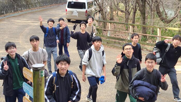 2月7日（金）神津嶽に生徒が続々とやってきます。⑧