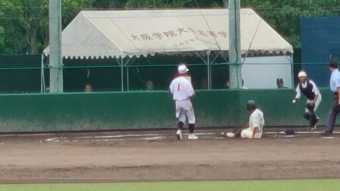 9月15日(日)秋季近畿地区高校野球大会大阪府予選で野球部の応援に行きました。