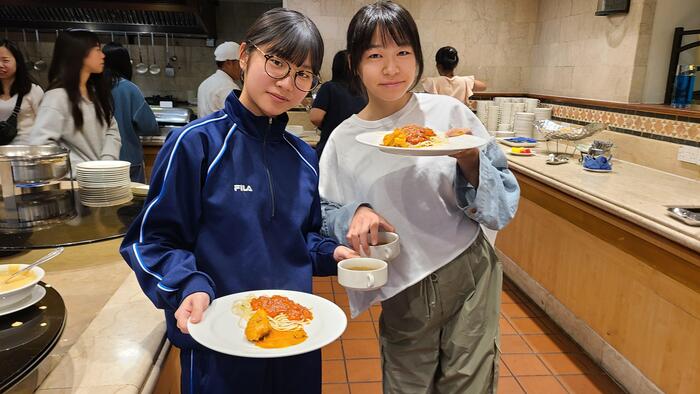 8月4日（日）クアラルンプールのホテルで昼食をしました。