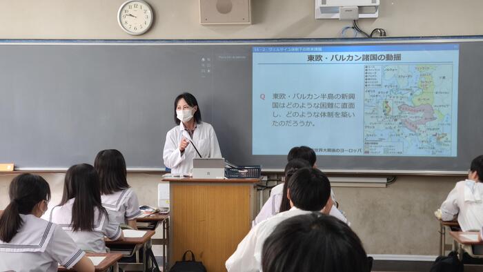 10月22日(火)2限は3年生の世界史演習の授業を見学しました。
