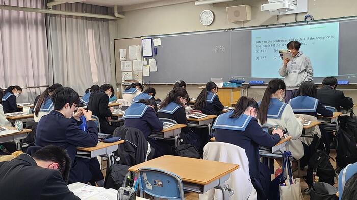 2月15日（木）2年生の他のクラスの授業も見ました。