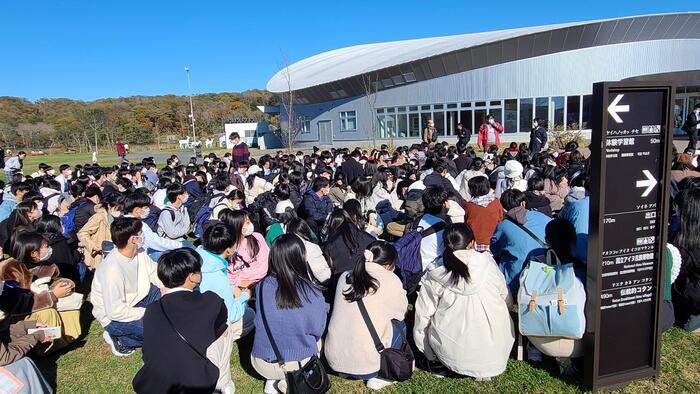 10月25日（火）C、D、F組は、ウポポイ(民族共生象徴空間)に到着しました。