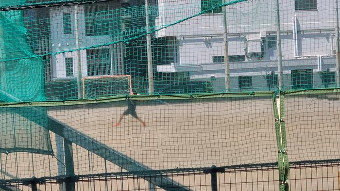 8月23日（金）午前中に、水泳部、硬式テニス部、オーケストラアンサンブル部、陸上競技部が練習中。