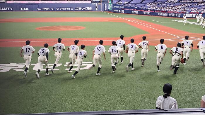 7月8日（土）第105回全国高等学校野球選手権記念大阪大会の開幕戦～いよいよ清水谷高校野球部の試合が始まります。