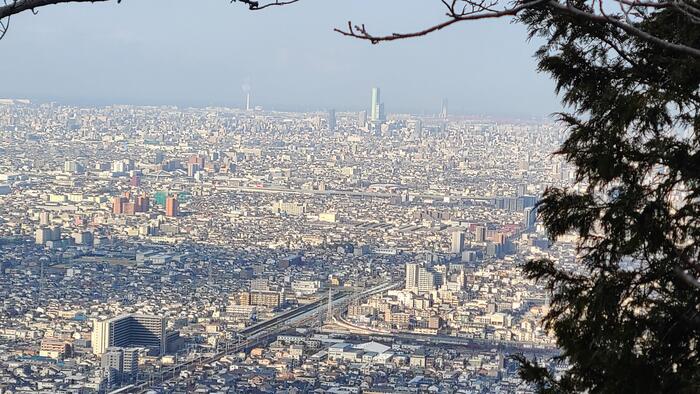 2月7日(金)耐寒行事の現地本部となる神津嶽休憩所に着きました。