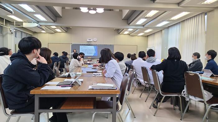2月15日(木)放課後に職員人権研修を行いました。
