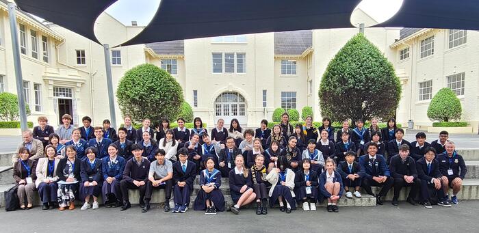 7月29日（月）Mount Albert Grammar Schoolで、生徒全員をそれぞれのバディにお預けしました。