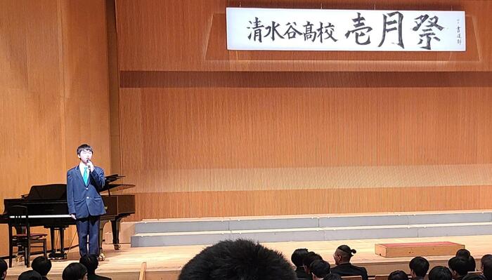 12月20日(水)壱月祭(1、2年生合唱コンクール)がクレオ大阪中央ホールで始まりました。