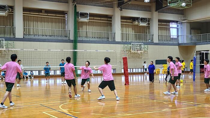 10月22日（火）6、7限で1年生はスポーツ大会です。④7限体育館