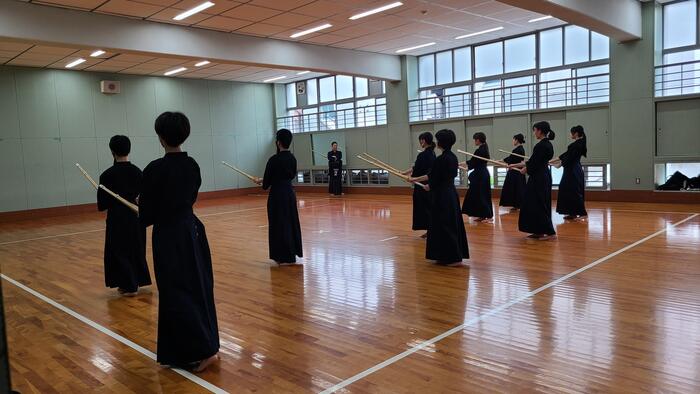 8月17日（木）中学生向け クラブ体験・見学会を実施。③剣道部