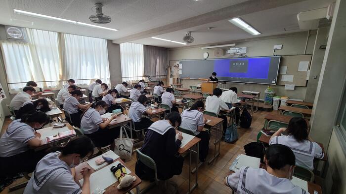 8月2日(水)清水谷セミナー=3年生講習は9日目になりました。