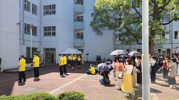 9月3日（土）文化祭2日目～中庭の4番目は3年C組「うしおんコレクション」ライブオーディションでした。