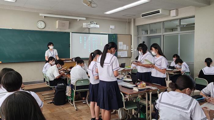 8月30日（火）大阪教育大学連合教職大学院の実習院生の授業を見学しました。