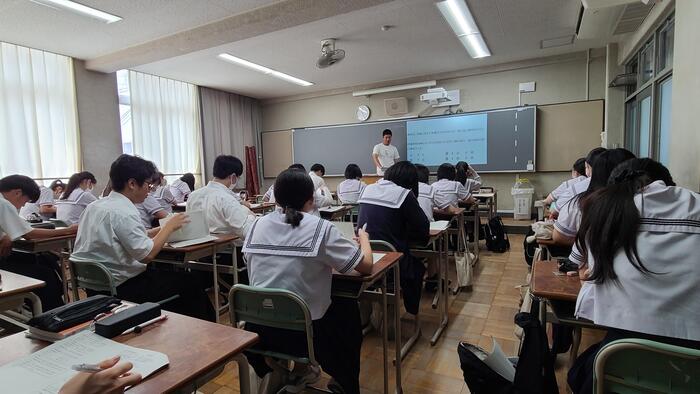 7月31日（月）今週も3年生の清水谷セミナーが行われています。～漢文、日本史、国語現代文、英文読解