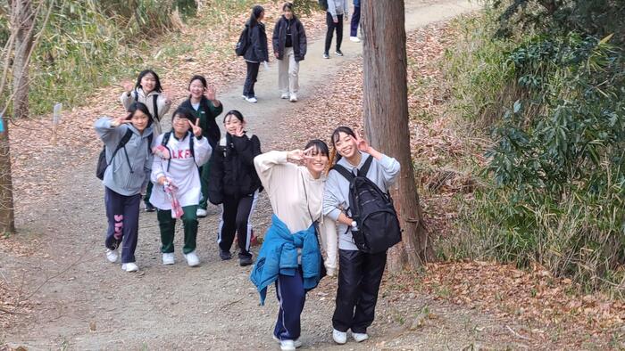 2月7日（金）神津嶽に生徒が続々とやってきます。⑤