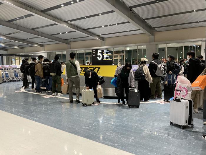 修学旅行12 伊丹空港に到着！