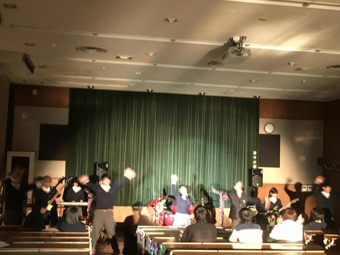 ♪ 軽音楽部 : 12月24日(火)校内Xmas LIVE ♪