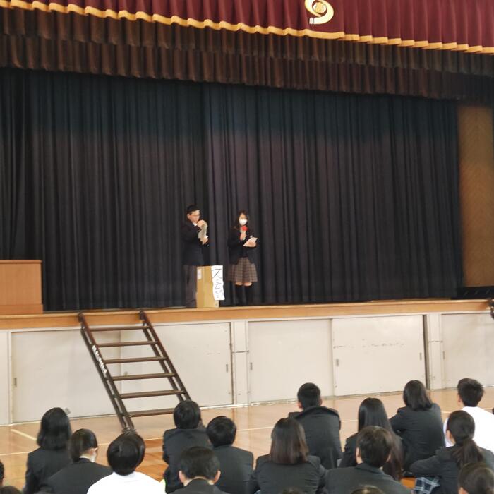 変な文藝部