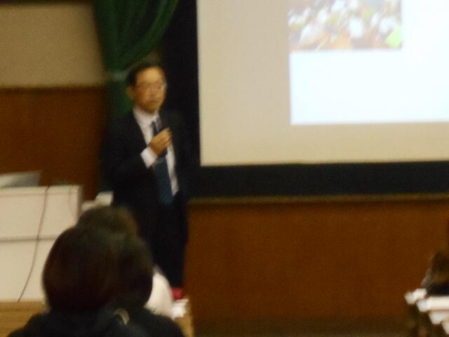 2年進路講演会 (3).JPG