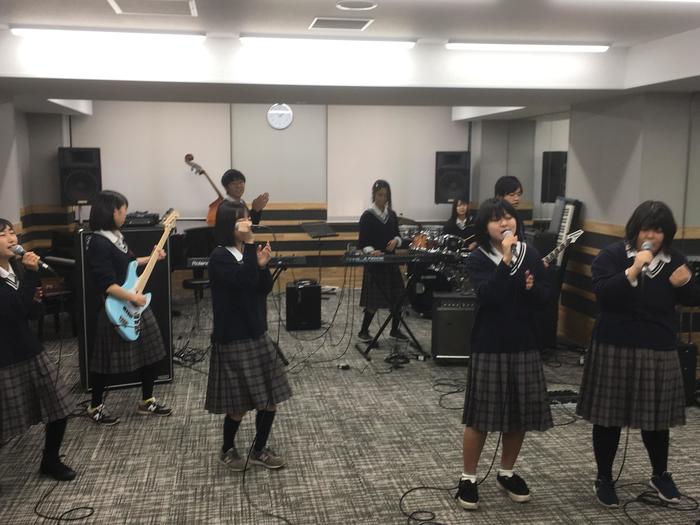 ♪ 軽音楽部 : 12月14日(土)高校生バンドフェス リベンジマッチ ♪